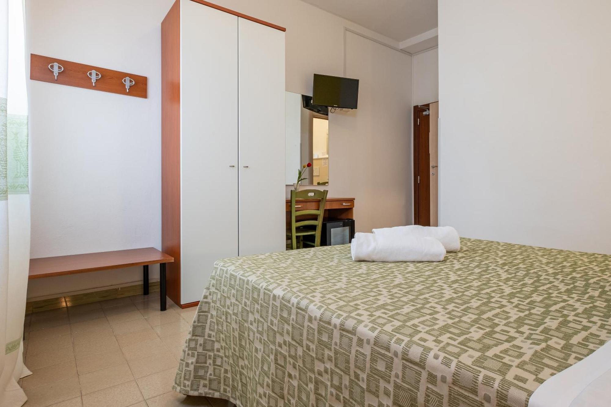 אלגהרו Hotel Il Gabbiano מראה חיצוני תמונה