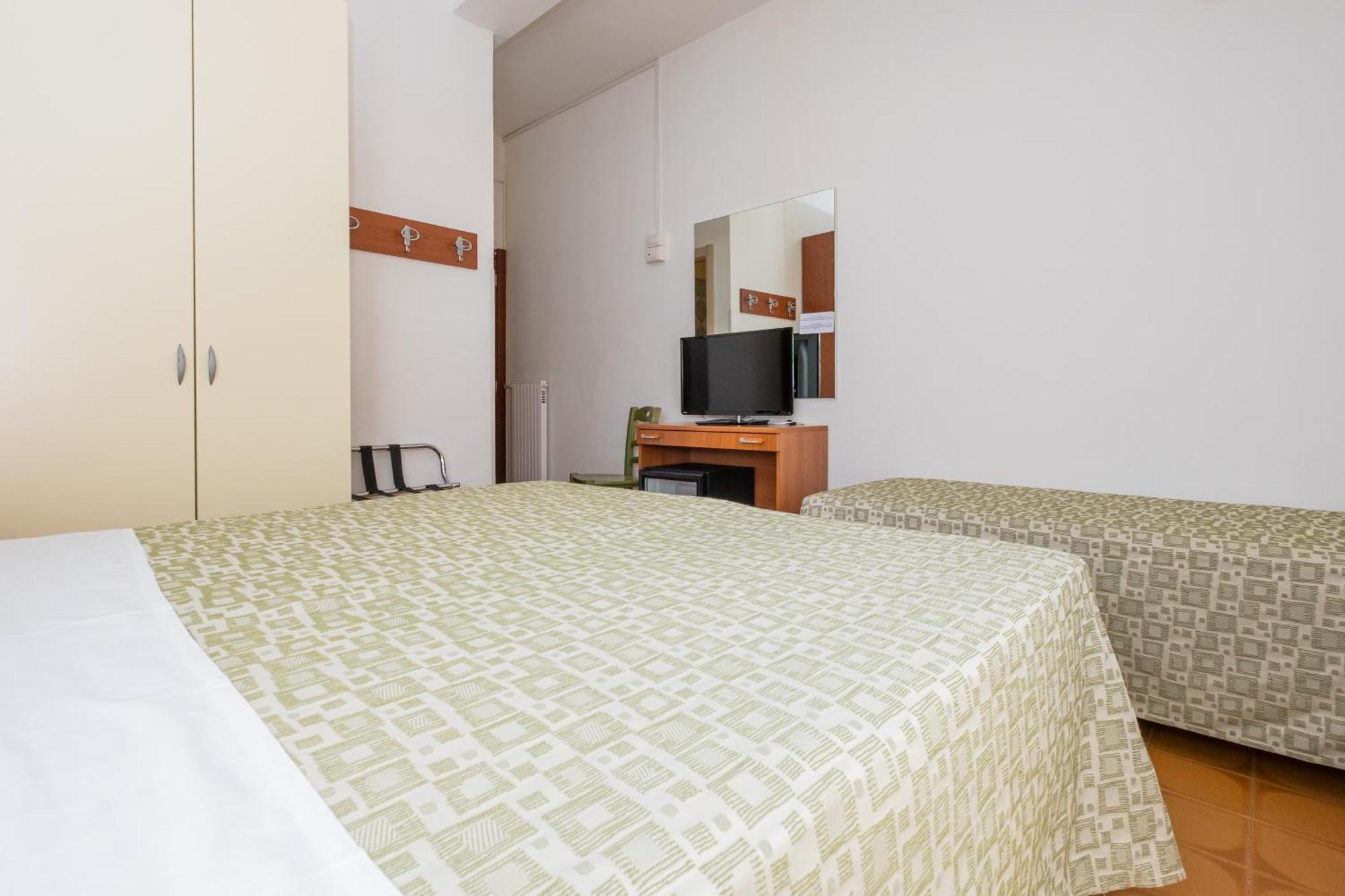 אלגהרו Hotel Il Gabbiano מראה חיצוני תמונה